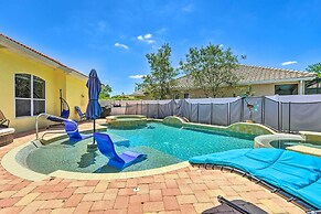 Sun-soaked Sarasota Oasis w/ Pool & Hot Tub!