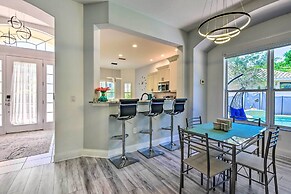 Sun-soaked Sarasota Oasis w/ Pool & Hot Tub!