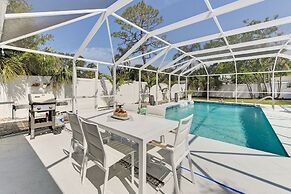 Sunny Sarasota Home w/ Pool Near Siesta Key Beach!