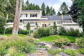 Peaceful Lakeside Retreat w/ Deck & Amazing Views!