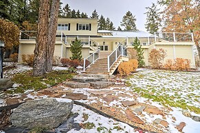 Peaceful Lakeside Retreat w/ Deck & Amazing Views!