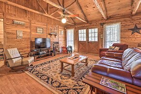 Rustic Canyon Lake Cabins w/ Hot Tub on ~ 3 Acres