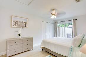 Pet-friendly Jupiter Townhome, 6 Mi to Beaches!