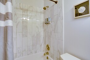 Pet-friendly Jupiter Townhome, 6 Mi to Beaches!