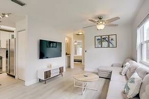 Pet-friendly Jupiter Townhome, 6 Mi to Beaches!