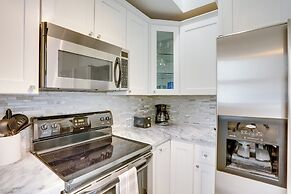 Pet-friendly Jupiter Townhome, 6 Mi to Beaches!