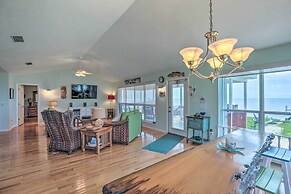 Waterfront Gulf Coast Getaway w/ Boat Dock!