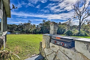 'brookside' Waterfront Home w/ Kayaks & Deck!