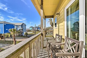 Steps to Beach: Ocean-view Retreat in Galveston!