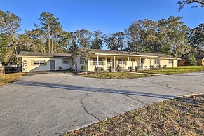 Spacious Gainesville Retreat w/ Backyard!