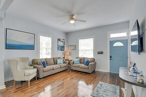 4 Blocks to Beach: Home w/ Patio in Galveston!