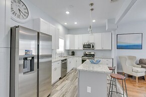 4 Blocks to Beach: Home w/ Patio in Galveston!