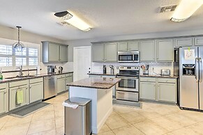 2 Mi to City Center: Spacious Port St Lucie Home!