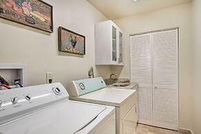 6 Mi to Dtwn Cape Coral: Home w/ Spacious Lanai!
