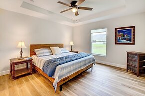 Golf & Pool Access: Pet-friendly Sebring Home!