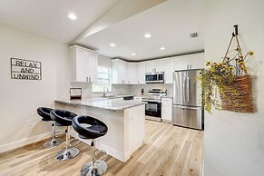 Golf & Pool Access: Pet-friendly Sebring Home!