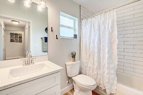 Golf & Pool Access: Pet-friendly Sebring Home!