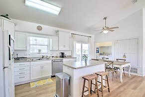 Pensacola Beach Home: 1 Block to Beach Access