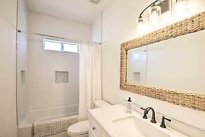 Pensacola Beach Home: 1 Block to Beach Access