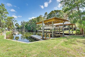 Crystal River Vacation Rental on Canal!