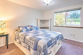 Walkable Sitka Getaway w/ Community Perks!