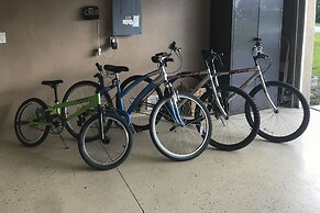 Rotonda West Home w/ Heated Pool, 5 Mi to Beach!