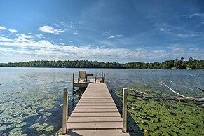Family-friendly Lakefront Home With Deck!