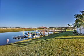 Resort Getaway w/ Patio: 6 Mi to Disney Parks!