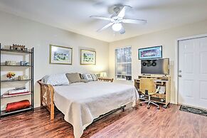 Tallahassee Townhome 4 Mi to College Town!