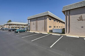 'the Palms' Cocoa Beach Condo: Walk to Beach!