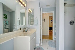 Game Room & Deck: Spacious Home in St James City