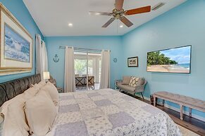 Game Room & Deck: Spacious Home in St James City