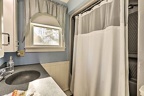 7 Mi to Downtown Providence: Quiet Apt in Seekonk