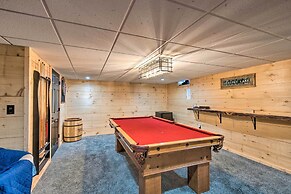 Charming Retreat ~ 1 Mi to Ossipee Lake Marina!