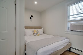 Cozy Falmouth Studio ~ 2 Mi to Beach & Dining