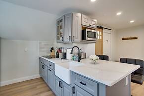 Cozy Falmouth Studio ~ 2 Mi to Beach & Dining