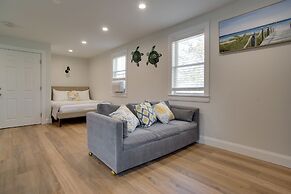 Cozy Falmouth Studio ~ 2 Mi to Beach & Dining