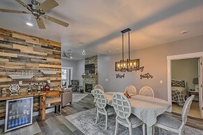 Bright Lower-level Unit ~ 1 Mi to Lake Michigan