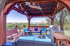 Pet-friendly Canyon Lake Cabin, 1 Mi to Water!