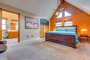 Pet-friendly Canyon Lake Cabin, 1 Mi to Water!