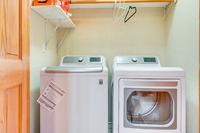 Pet-friendly Canyon Lake Cabin, 1 Mi to Water!