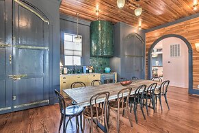Stunning Historic Home < 4 Mi to Beaches!