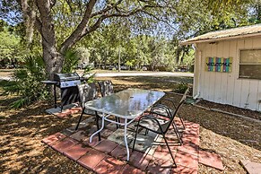 Steinhatchee Home w/ Boat Parking: 1 Mi to Marina