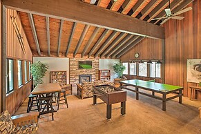 Contemporary Mountain Retreat - Walk to Slopes!