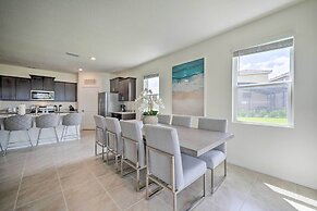 Private Pool & Resort Perks: Home in Davenport