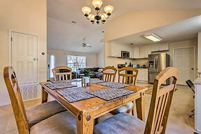 Sunshine State Escape: 3 Mi to Navarre Beach!