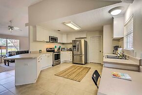 Sunshine State Escape: 3 Mi to Navarre Beach!