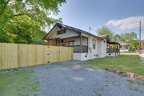 Walk to Dtwn Hot Springs: 'lazy Daze Bungalow'