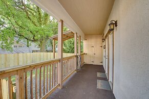 Walk to Dtwn Hot Springs: 'lazy Daze Bungalow'