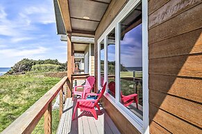 Oceanfront Cottage W/deck & Secluded Beach Access!